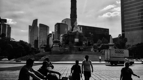 Monumento y Movimiento